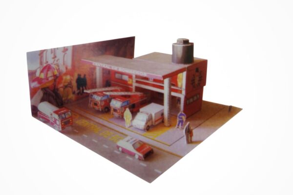 BOMBEROS ESTACION Maqueta para Recortar y Armar